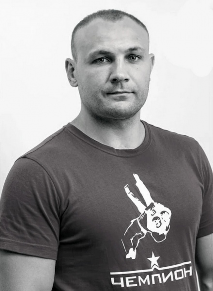 Умер курский чемпион мира Виталий Дериглазов