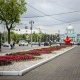 Курск продолжают украшать цветами