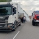 В Курской области загорелся грузовик на трассе