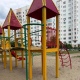 В Курске прокуратура занялась опасной детской площадкой