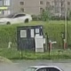 В Курске опубликовано видео с БМВ, вылетевшим на тротуар