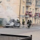 В Курске сгорел автомобиль возле торгового центра