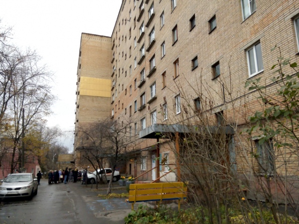 Курск. Дом №23/81 по улице Бутко: топили у всех одинаково, а суммы в платежках отличаются в разы Курск. Дом №23/81 по улице Бутко: топили у всех одинаково, а суммы в платежках отличаются в разы