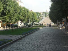 Власти Орла закрыли улицу Ленина для транспорта, превратив ее в местный Арбат Власти Орла закрыли улицу Ленина для транспорта, превратив ее в местный Арбат