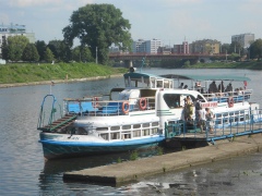 Экскурсию по Орлу можно совершить на кораблике Экскурсию по Орлу можно совершить на кораблике