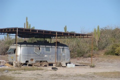 Нижняя Калифорния похожа на большую пустыню Нижняя Калифорния похожа на большую пустыню