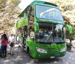 Автобусы комфортабелльны и удобны для путешествий по стране Автобусы комфортабелльны и удобны для путешествий по стране