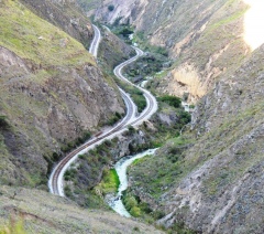 Зигзаг — метод снижения высоты на Носу Дьявола Зигзаг — метод снижения высоты на Носу Дьявола