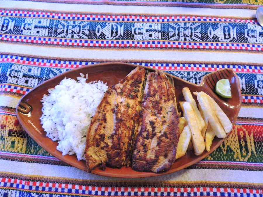 Форель и рис — основная еда здешних индейцев Форель и рис — основная еда здешних индейцев