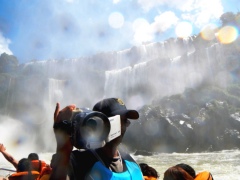 Оператор с защищенной от воды камерой Оператор с защищенной от воды камерой