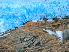 Ледник на берегу фьорда Ультима Эсперанса Ледник на берегу фьорда Ультима Эсперанса