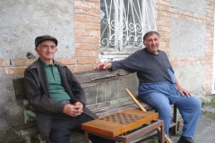 Пенсионер Гриша и агроном Коко хотят быть ближе к России Пенсионер Гриша и агроном Коко хотят быть ближе к России