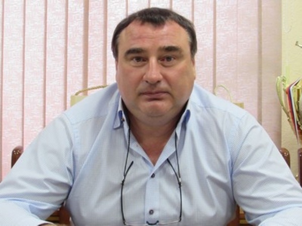 Победа стала прекрасным подарком президенту ФК «Авангард» Николаю Волокитину, который на следующий день, 22 мая, отмечал свой 50-летний юбилей Победа стала прекрасным подарком президенту ФК «Авангард» Николаю Волокитину, который на следующий день, 22 мая, отмечал свой 50-летний юбилей